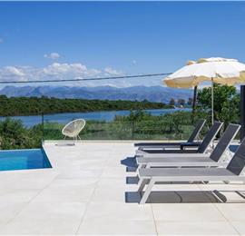 3 bedroom villa with pool & sea view, near Acharavi, sleeps 6